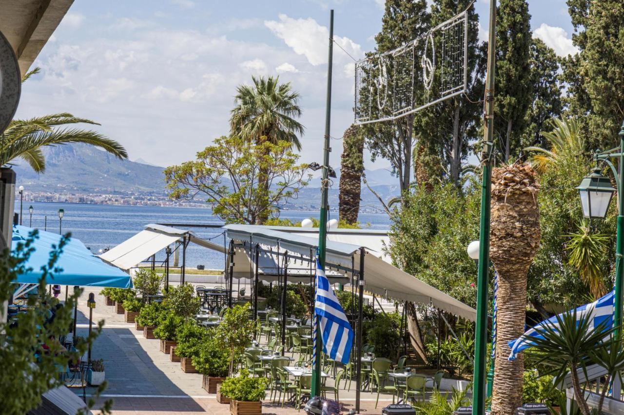 Couples Retreat, Fully Equipped Studio/ Loutraki Beach Apartamento Exterior foto